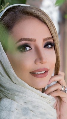 شبنم قلی خانی-بازیگر ایرانی